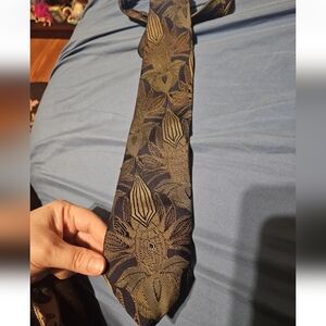Vintage Christian Dior Designer Floral Patterned Tie